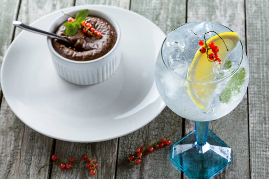 Perfect Pairings: The Best Desserts to Pair with Gin